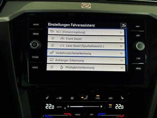 Volkswagen Passat 1.5 TSI Business DSG Variant