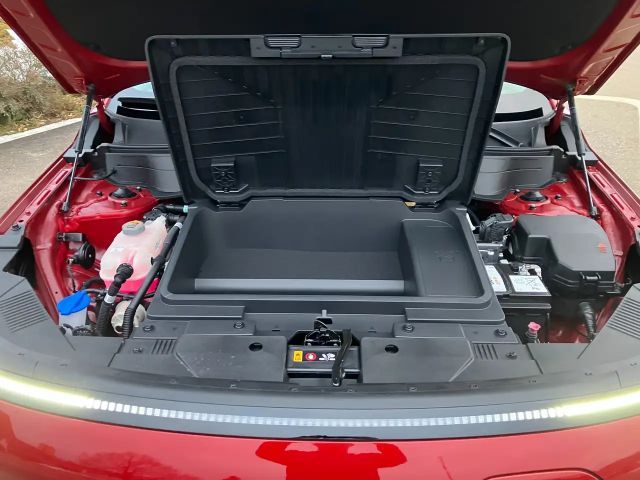 Hyundai Kona 64 kWh Electric