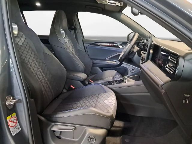 Volkswagen Tiguan 4Motion DSG R-Line