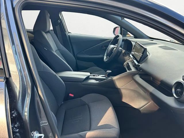 Toyota C-HR Active Hybride
