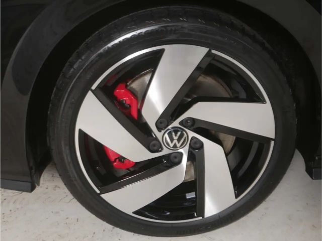 Volkswagen Golf 2.0 TSI GTI Style