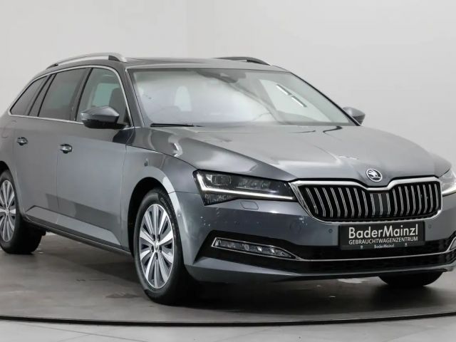 Skoda Superb 2.0 TDI Combi Style Style