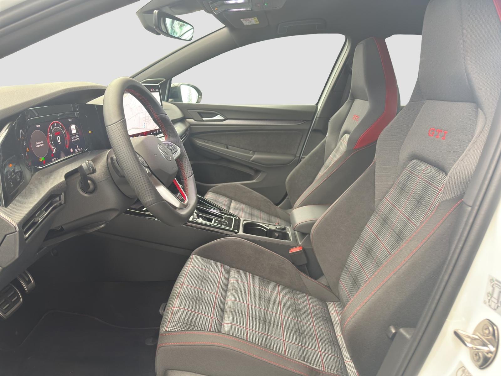 Volkswagen Golf GTI Golf VIII IQ.Drive