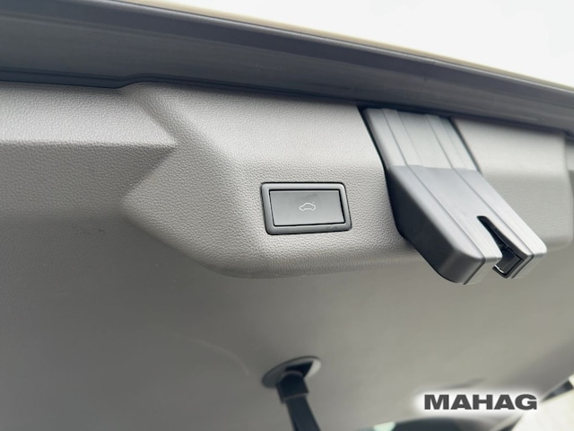 Volkswagen Multivan 2.0 TSI DSG T7