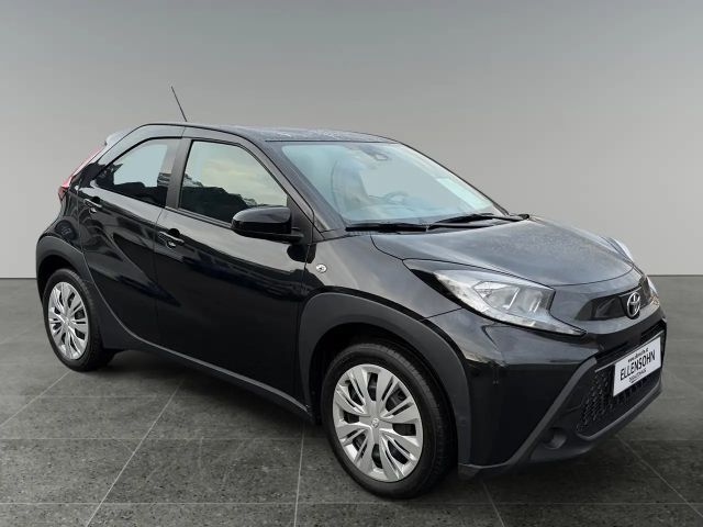 Toyota Aygo X Hatchback Play