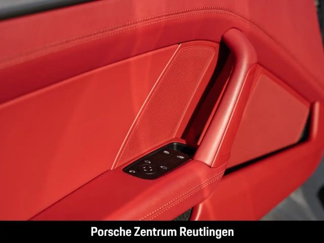 Porsche 992 4 Carrera Coupé