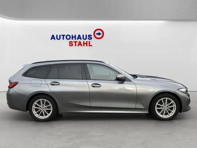 BMW 320 320d Touring xDrive