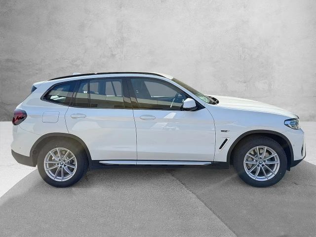BMW X3 xDrive30e