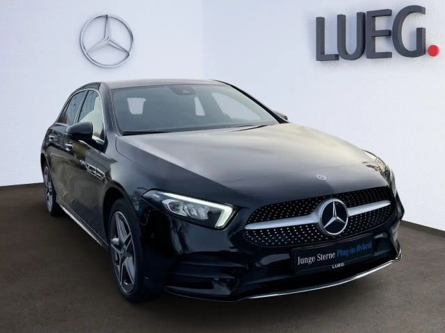 Mercedes-Benz A 250 A 250 e AMG Line