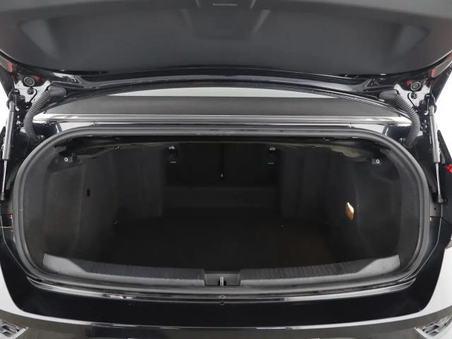 Volkswagen T-Roc Cabriolet Style