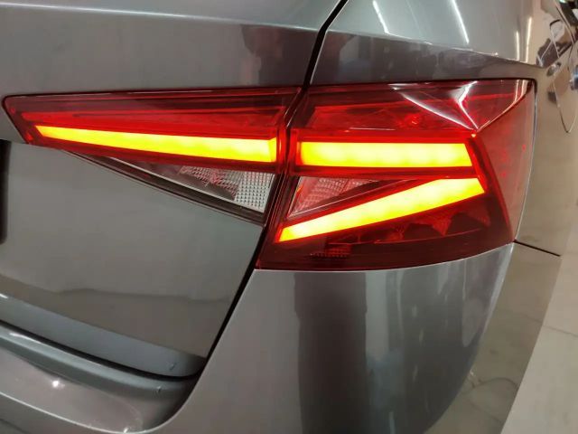 Skoda Fabia 1.5 TSI Tour