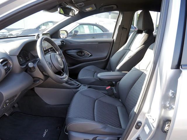 Toyota Yaris Hatchback Hybride Style