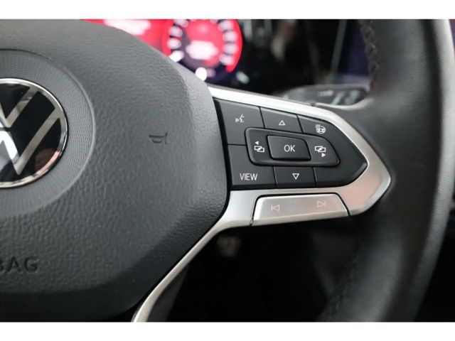 Volkswagen Golf 1.5 TSI