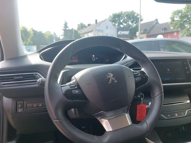 Peugeot 308 1,2e-THP PureTech130, Navigation, Sitzheizung