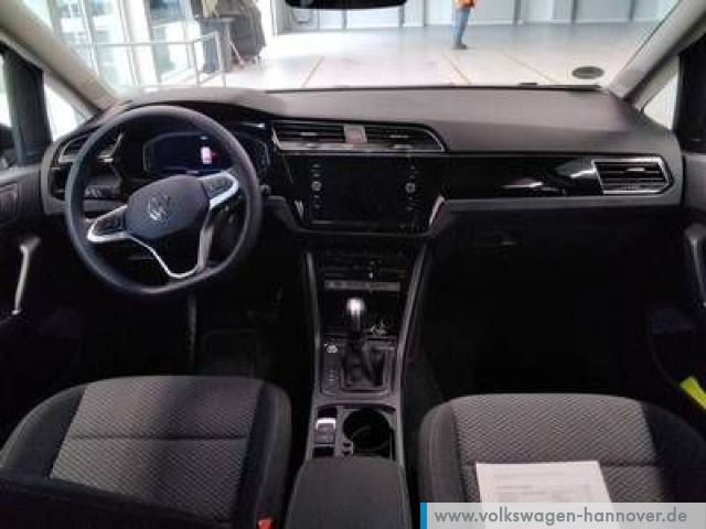 Volkswagen Touran 1.5 TSI DSG R-Line