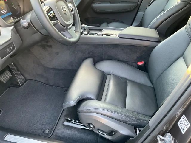 Volvo XC60 AWD Dark Plus T6