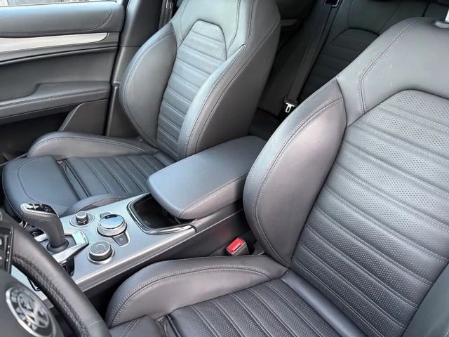 Alfa Romeo Stelvio Q4 Veloce