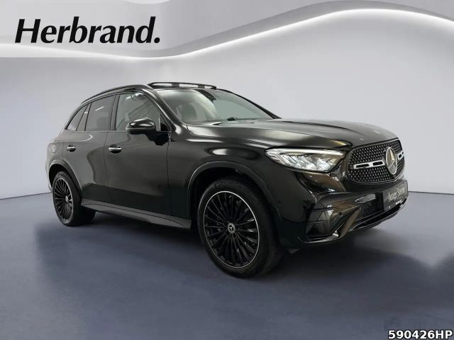 Mercedes-Benz GLC 300 4MATIC AMG Line