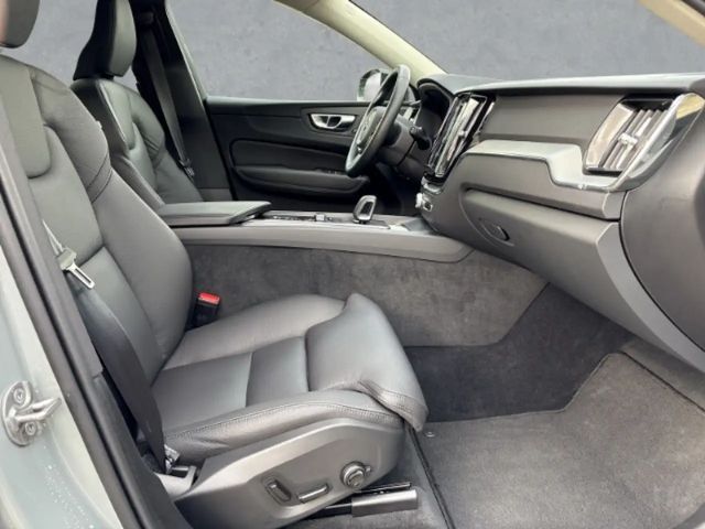 Volvo XC60 Dark Plus