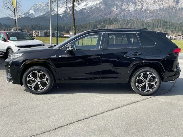 Suzuki Across E-Four Flash