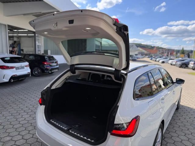 BMW 318 318i Touring