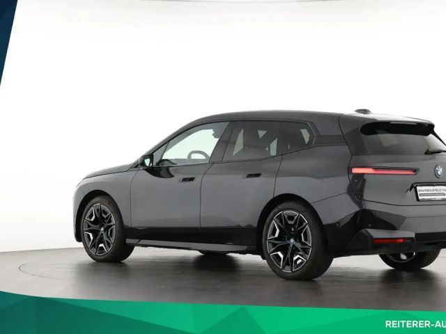 BMW iX xDrive40