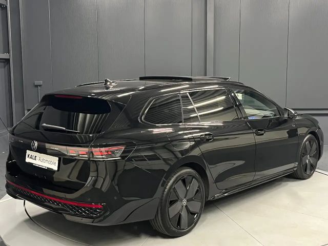 Volkswagen Passat 4Motion R-Line Variant