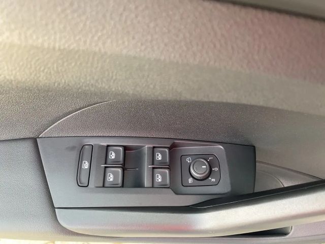 Volkswagen T-Cross 4Me TSI