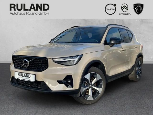 Volvo XC40 Dark Plus