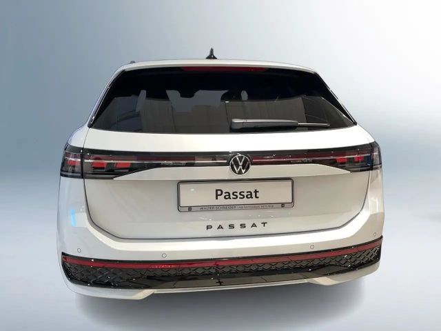 Volkswagen Passat DSG IQ.Drive R-Line Variant