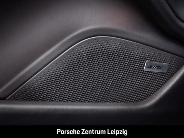 Porsche Taycan Sport Turismo Turbo