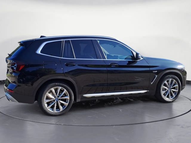 BMW X3 xDrive30e
