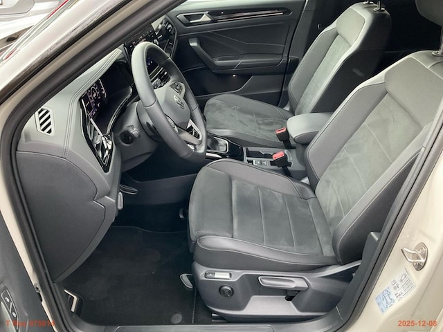 Volkswagen T-Roc 1.5 TSI DSG R-Line Style