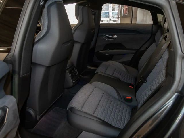 Audi e-tron GT Laser Pano HUD Standklima 360°