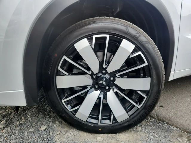 Mitsubishi Outlander 4WD