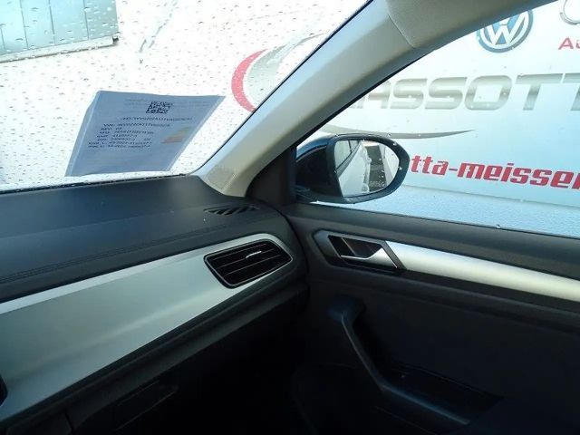 Volkswagen T-Roc 1.5 TSI DSG Life