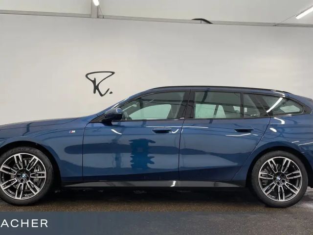 BMW 540 540d M-Sport Touring xDrive