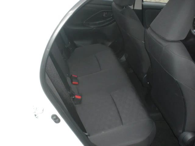 Mazda 2 Centre-Line