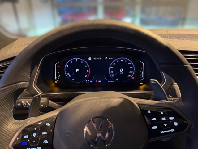 Volkswagen Tiguan R 2.0 TSI DSG 4M APR Stage III Black Style+Pano+LED+DCC+RFK+++