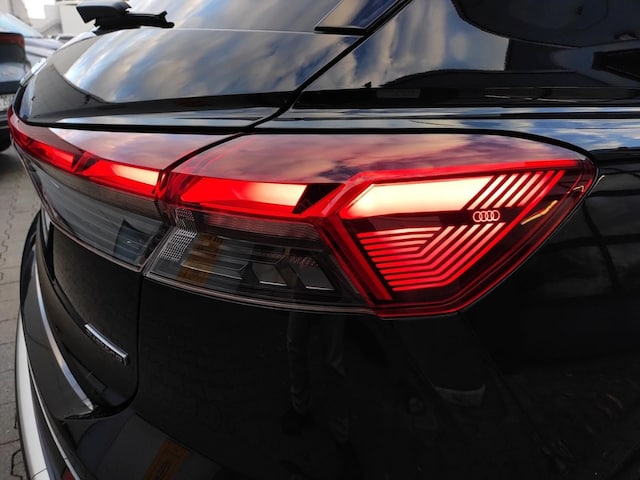 Audi Q4 e-tron Quattro