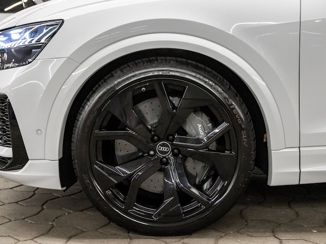 Audi RS Q8 Quattro