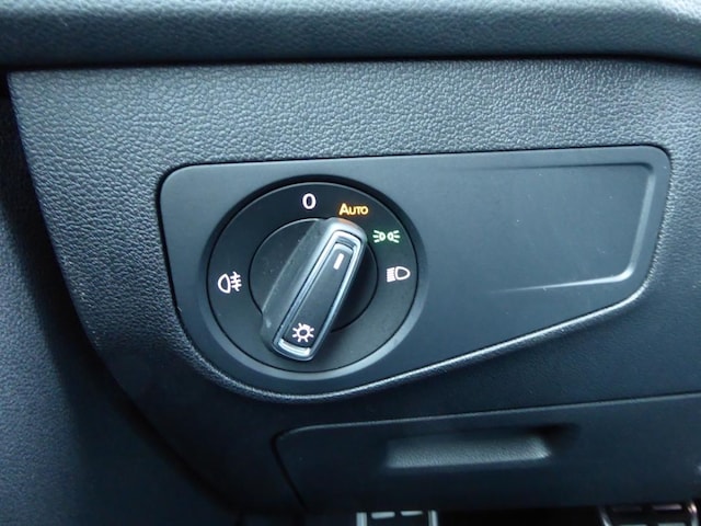 Volkswagen Tiguan Tiguan 2.0   R-L  DT110TDI D7A