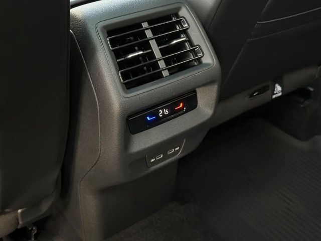 Volkswagen Tayron 2.0 TDI 4Motion R-Line