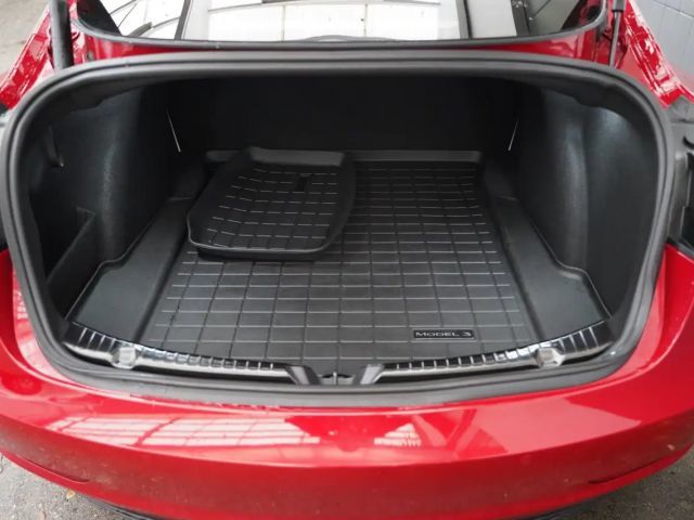 Tesla Model 3 AWD Long Range