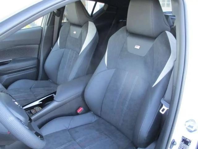 Toyota C-HR GR Hybride