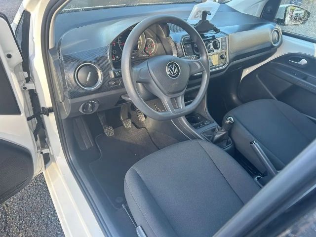 Volkswagen up! 1.0 MPI