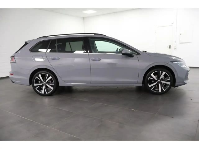 Volkswagen Golf 1.5 TSI Golf VIII Style Variant