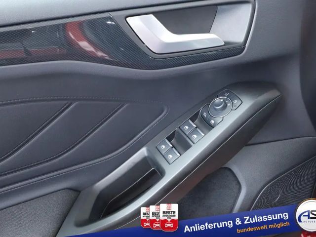 Ford Focus ST Line Wagon