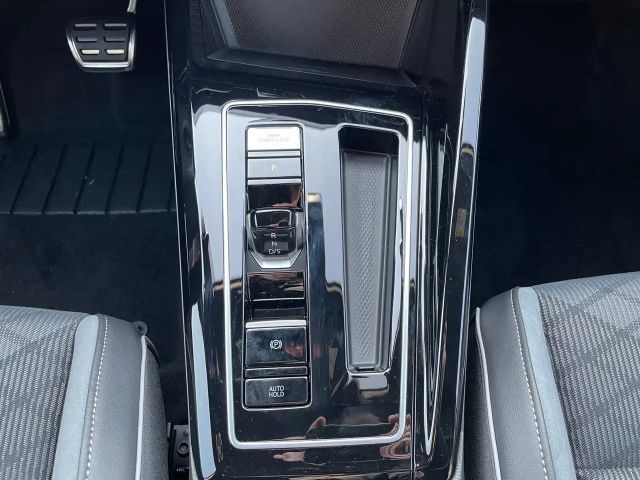 Volkswagen Golf 4Motion DSG R-Line