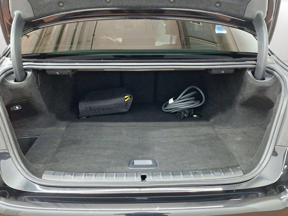 BMW 545 545e Sedan xDrive